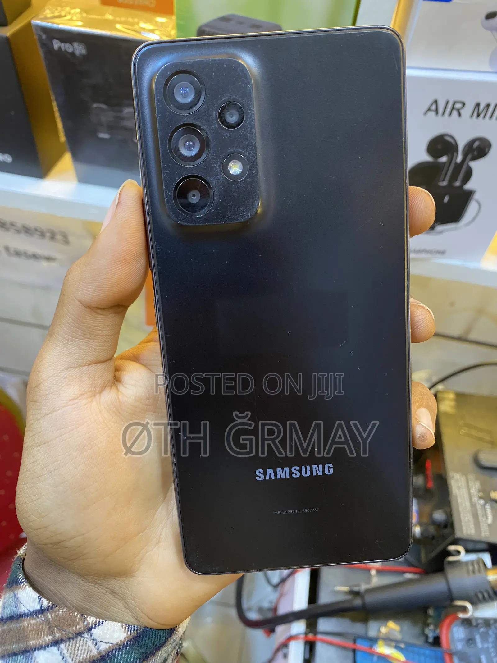EL 6C 8 GB Black
