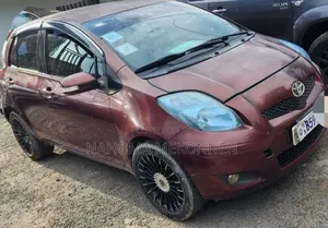 Toyota Yaris 2010 Red