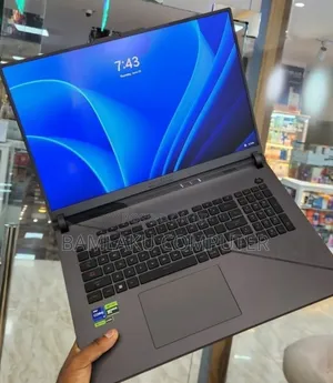 New Laptop Asus ROG Strix G16 G614 32GB Intel Core i9 SSD 2T