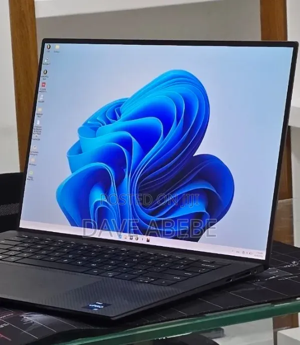 New Laptop Dell Precision 5540 16GB Intel Core i7 SSD 1T