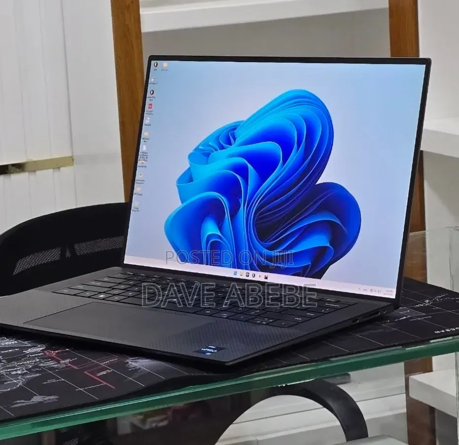 New Laptop Dell Precision 5540 16GB Intel Core i7 SSD 1T