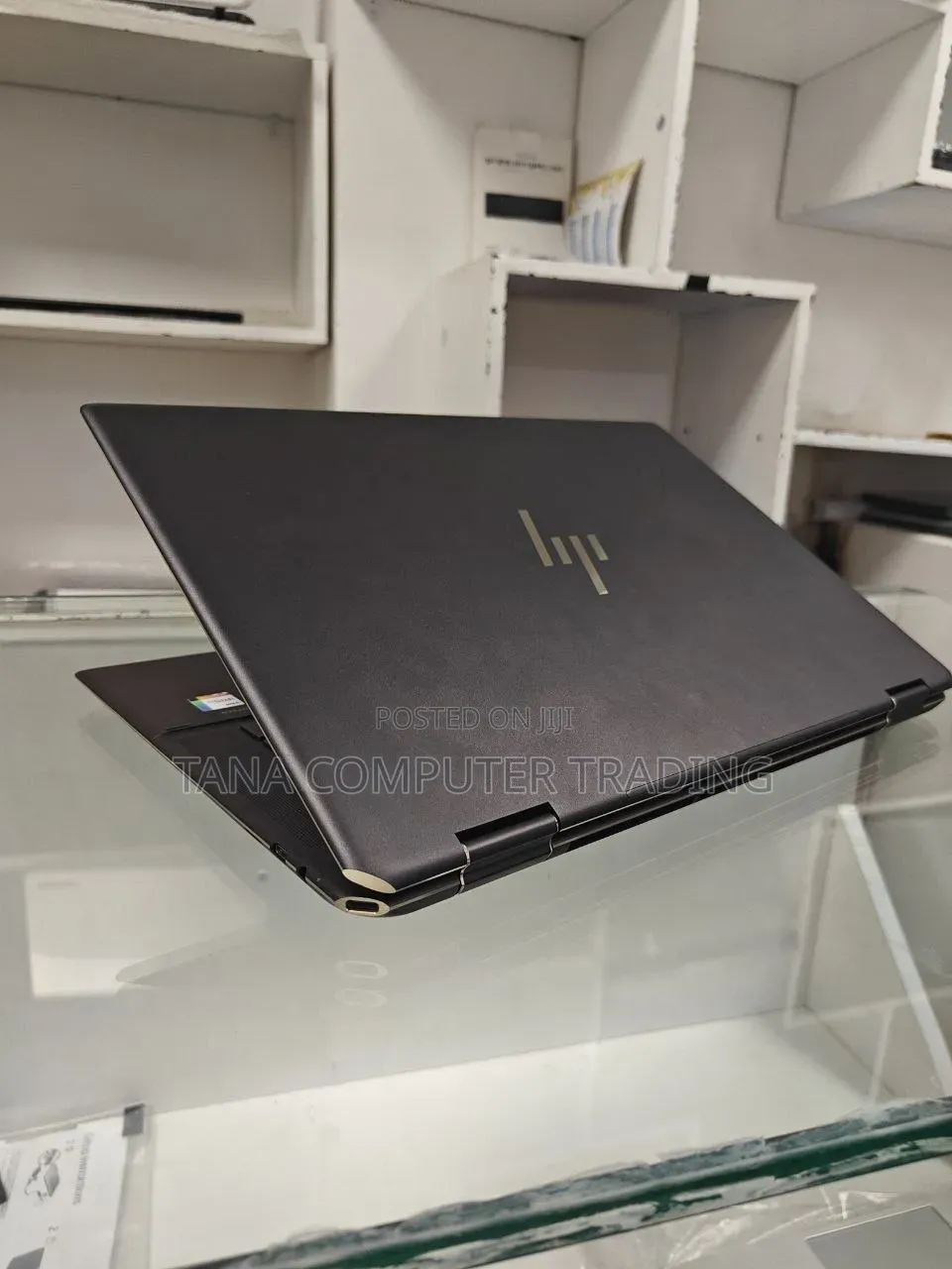 New Laptop HP Spectra 13 16GB Intel Core i7 SSD 512GB