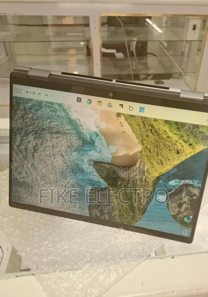 New Laptop HP Envy X360 16GB Intel Core Ultra 7 SSD 1T