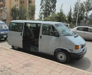 Volkswagen Transporter 2001 Blue