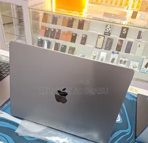 New Laptop Apple MacBook Pro 2020 M1 32GB Apple M1 Pro SSD 1T