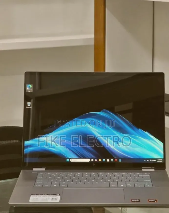 New Laptop HP OmniBook Ultra Flip 16" 8GB AMD Ryzen 5 SSD 512GB