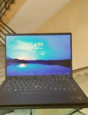 New Laptop Lenovo ThinkPad X1 Carbon 16GB Intel Core i7 SSD 512GB