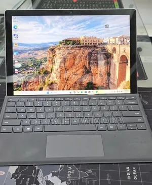 New Laptop Microsoft Surface Pro 7 16GB Intel Core i7 SSD 512GB