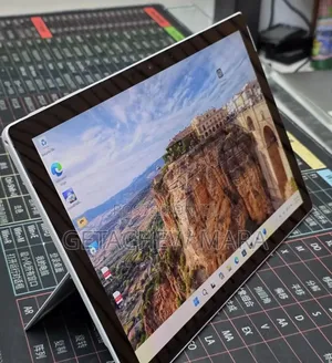 New Laptop Microsoft Surface Pro 7 16GB Intel Core i7 SSD 512GB