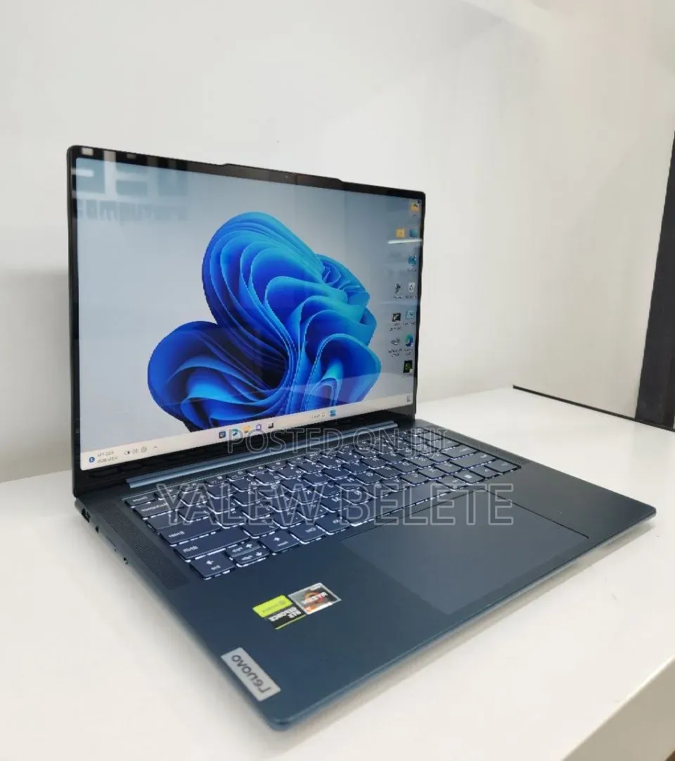 New Laptop Lenovo ThinkPad Yoga 16GB AMD Ryzen 7 SSD 512GB