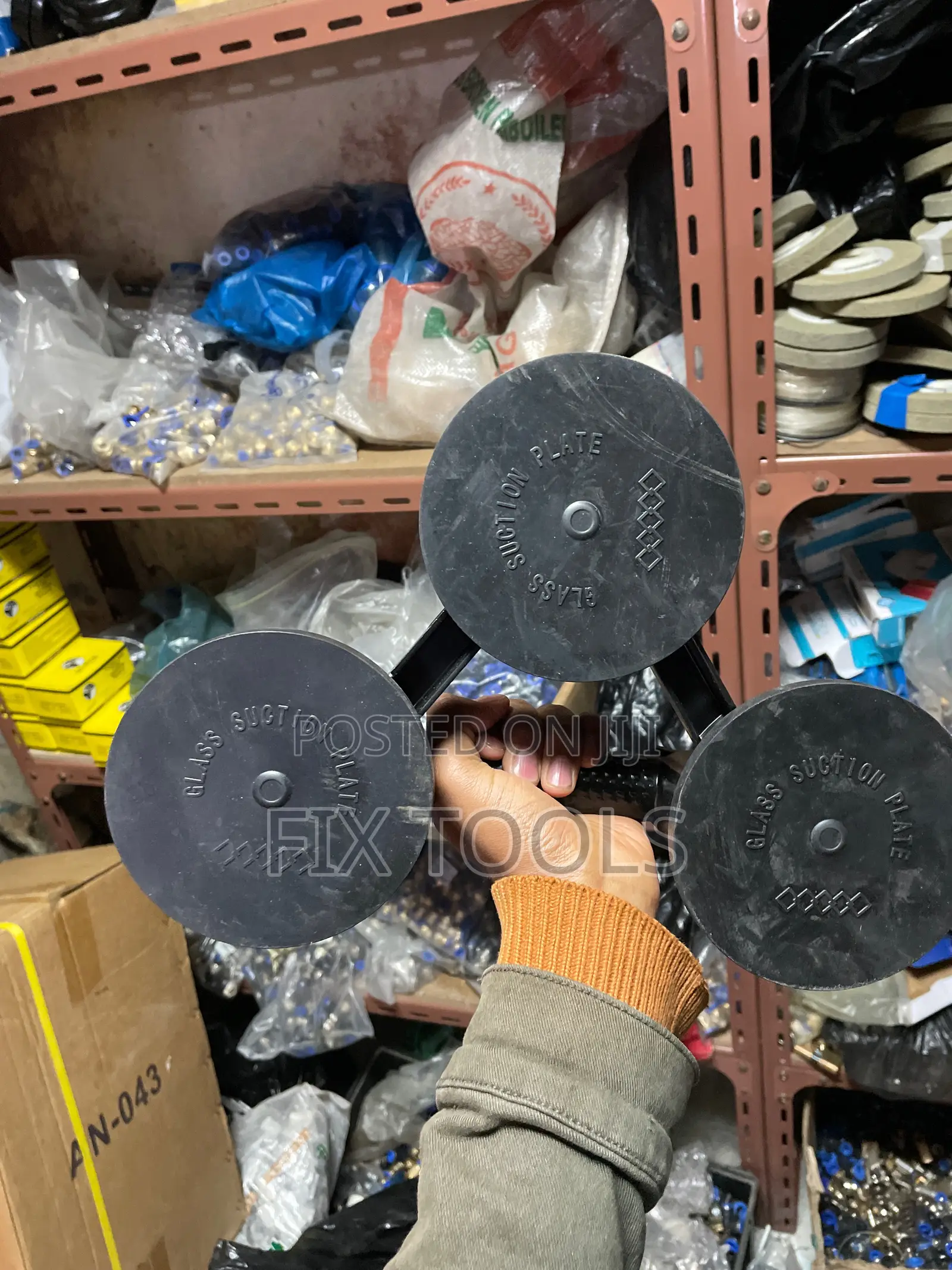 Glass Sucker Triple-Head Vacuum Lifter