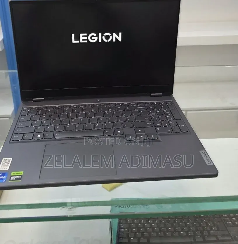 New Laptop Lenovo Legion 5 24GB Intel Core i7 SSD 1T