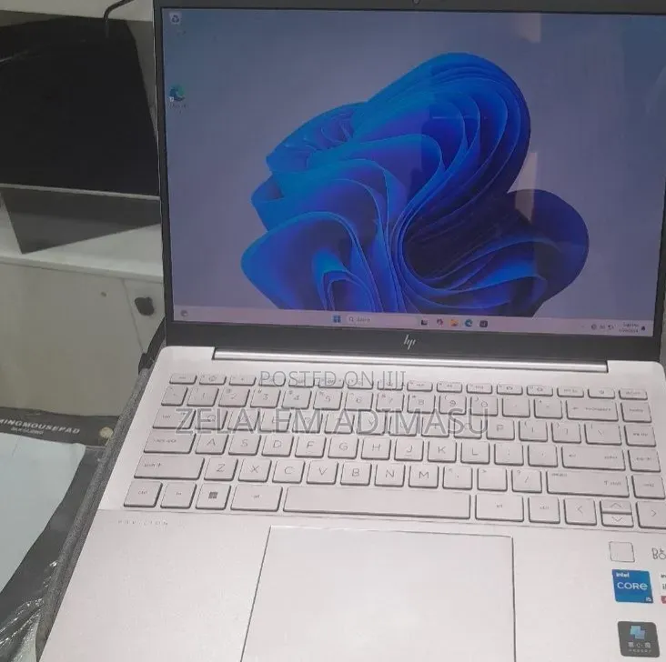 New Laptop HP Pavilion 15 16GB Intel Core i5 SSD 1T