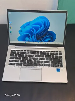 New Laptop HP EliteBook 840 G8 16GB Intel Core i5 SSD 512GB