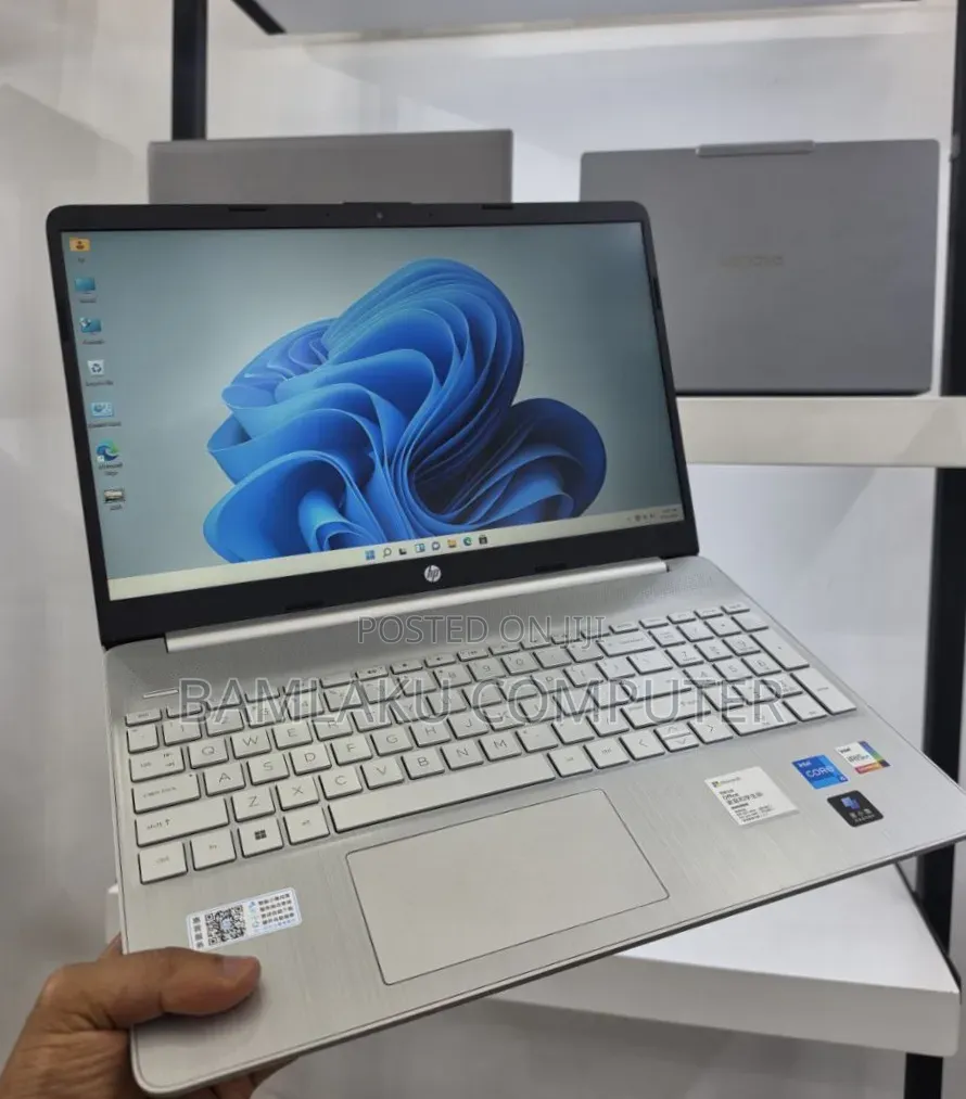 New Laptop HP Stream Notebook 16GB Intel Core i5 SSD 1T