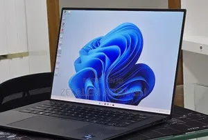 New Laptop Dell 16GB Intel Core i7 SSD 1T