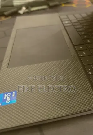 New Laptop Dell Precision 5570 16GB Intel Core i7 SSD 512GB