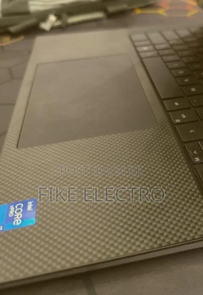 New Laptop Dell Precision 5570 16GB Intel Core i7 SSD 512GB