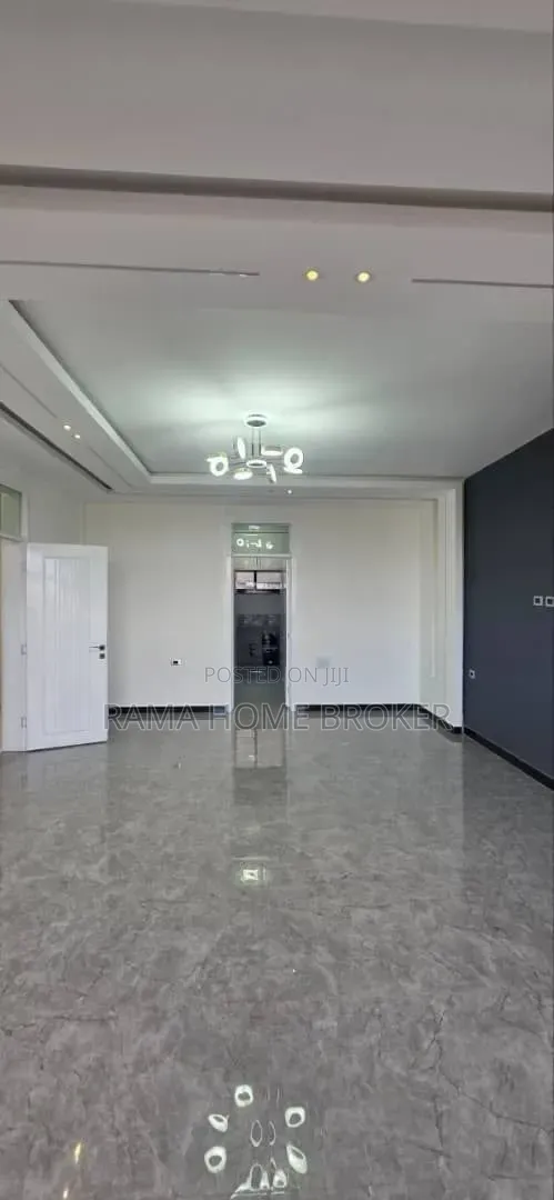 Furnished 3bdrm Condo in አያት ጣፎ ኮንዶሚኒየም, Yeka for sale
