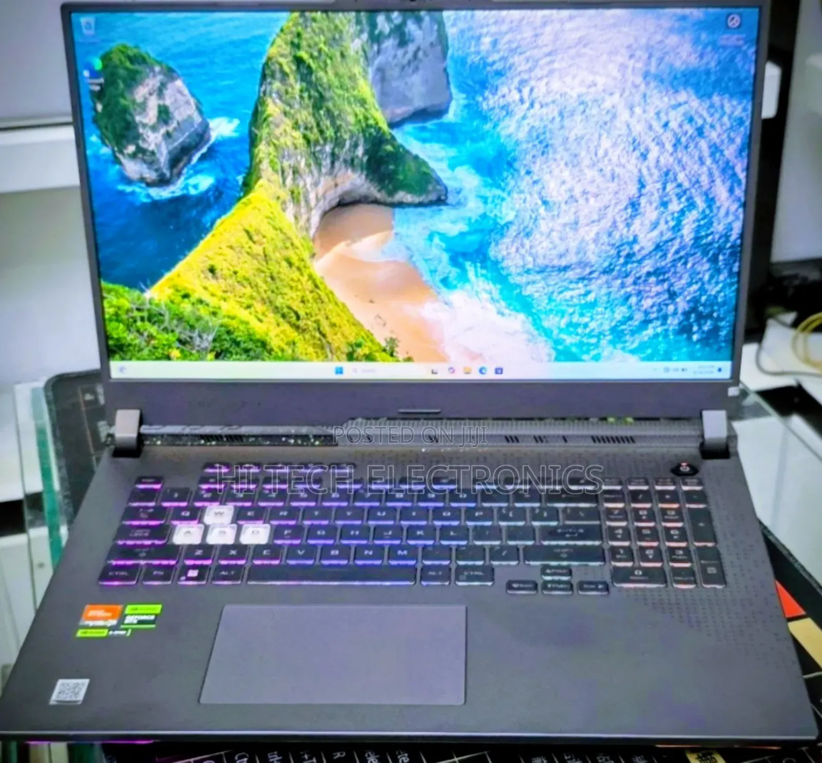 New Laptop Asus ROG Strix G17 16GB AMD Ryzen 9 SSD 1T