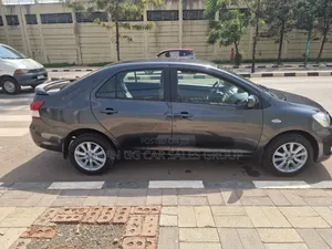 Toyota Yaris 2008 Black