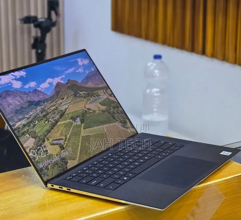 New Laptop Dell XPS 15 16GB Intel Core i7 SSD 512GB