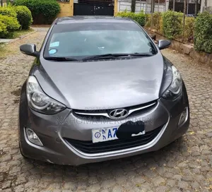 Hyundai Avante 2012 Gray