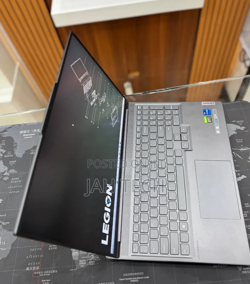 New Laptop Lenovo Legion 5 16GB Intel Core i7 SSD 512GB