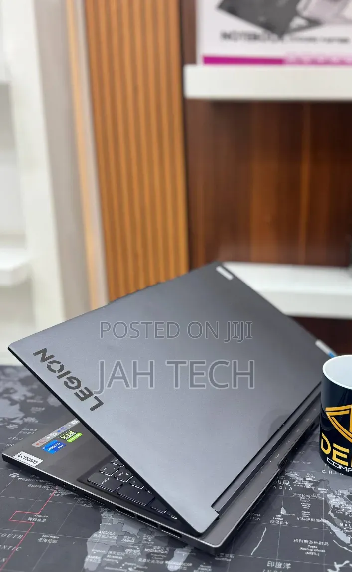 New Laptop Lenovo Legion 5 16GB Intel Core i7 SSD 512GB