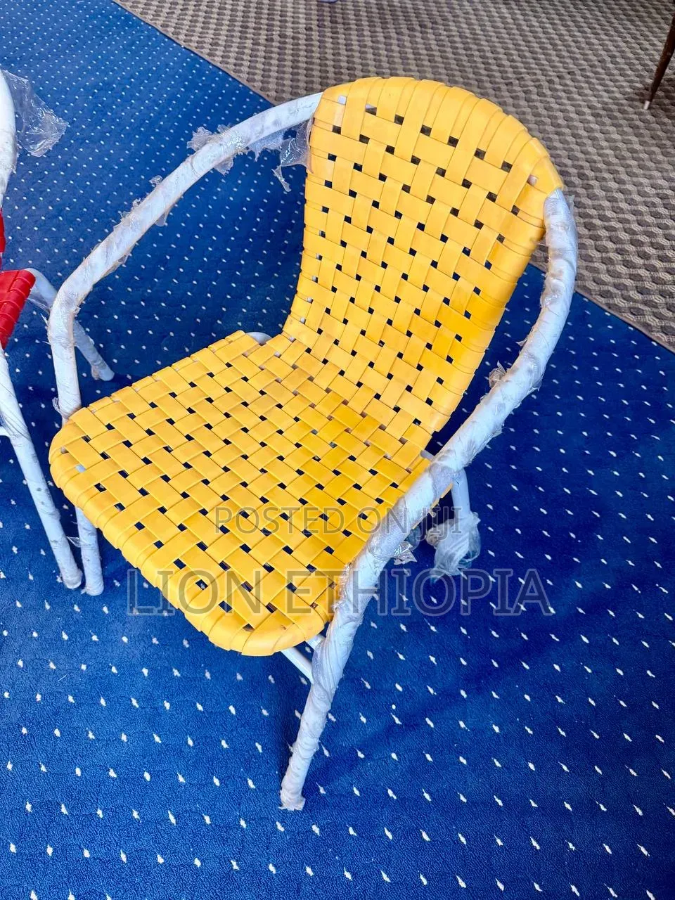 Imported Cafe Chair የካፌ ወንበር