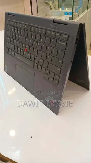 New Laptop Lenovo ThinkPad X1 Yoga 16GB Intel Core i7 SSD 512GB