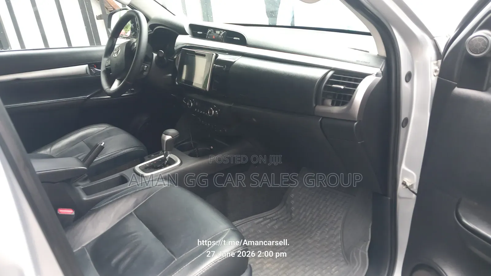 Toyota Hilux 2020 Silver
