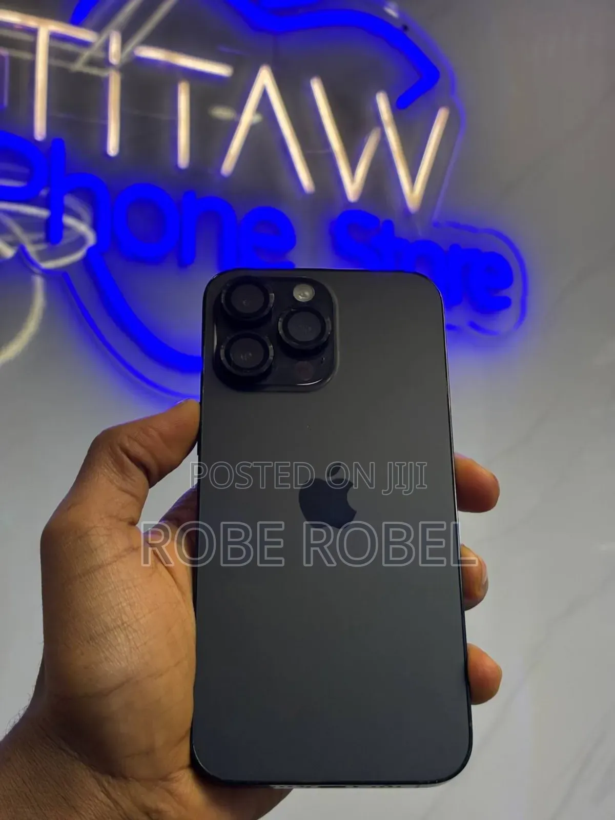 New Apple iPhone 15 Pro Max 256 GB Black