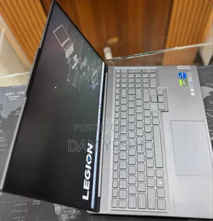 New Laptop Lenovo 16GB Intel Core i7 SSD 512GB