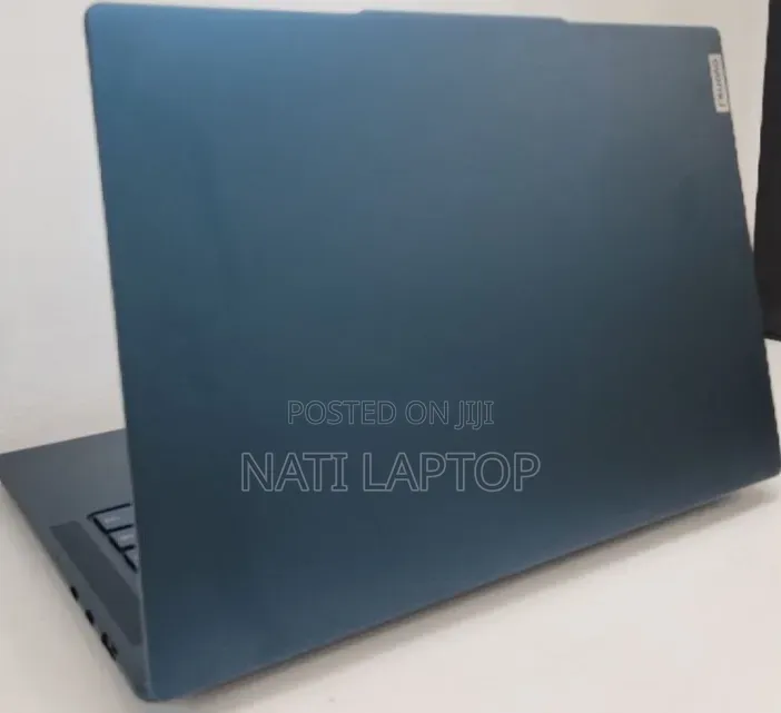 New Laptop Lenovo 16GB AMD Ryzen 7 SSD 512GB