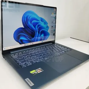 New Laptop Lenovo 16GB AMD Ryzen 7 SSD 512GB