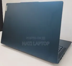 New Laptop Lenovo 16GB AMD Ryzen 7 SSD 512GB