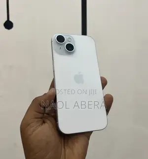 New Apple iPhone 15 128 GB Silver