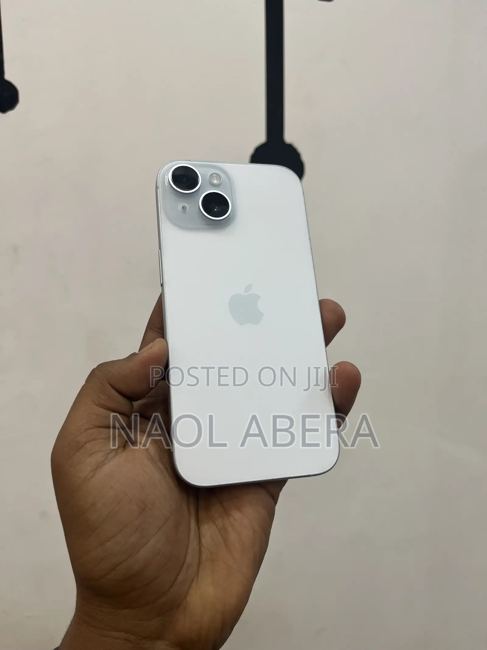 New Apple iPhone 15 128 GB Silver