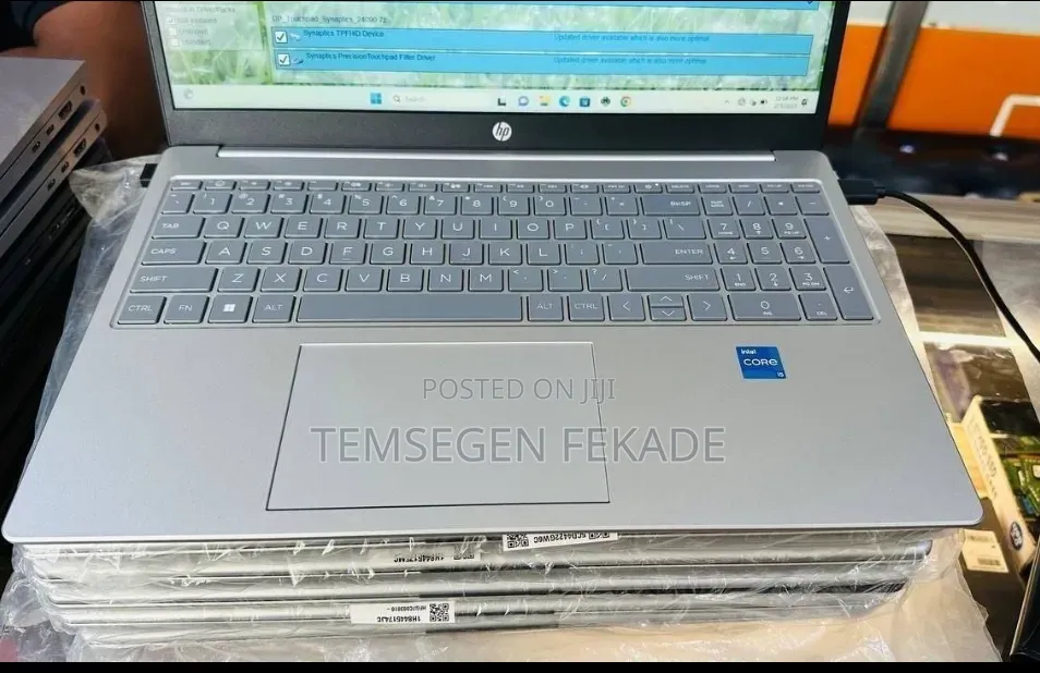 New Laptop HP Stream Notebook 16GB Intel Core i7 SSD 1T