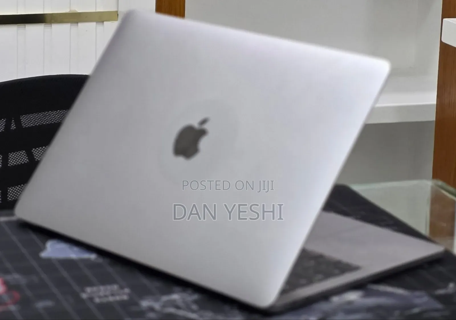 New Laptop Apple MacBook Pro 2017 16GB Intel Core i5 SSD 512GB