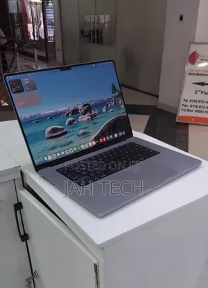 New Laptop Apple MacBook Pro 2021 M1 32GB Apple M1 Pro SSD 1T