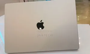 New Laptop Apple MacBook Air 2025 M4 16GB Apple M4 SSD 256GB
