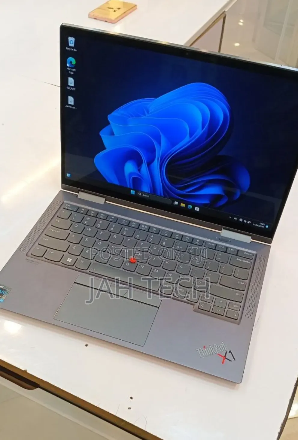 New Laptop Lenovo ThinkPad X1 Yoga 16GB Intel Core i7 SSD 512GB