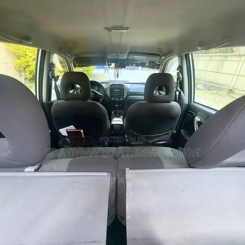 Toyota RAV4 2005 Silver