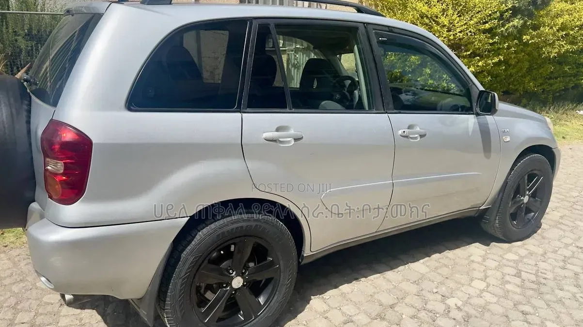 Toyota RAV4 2005 Silver