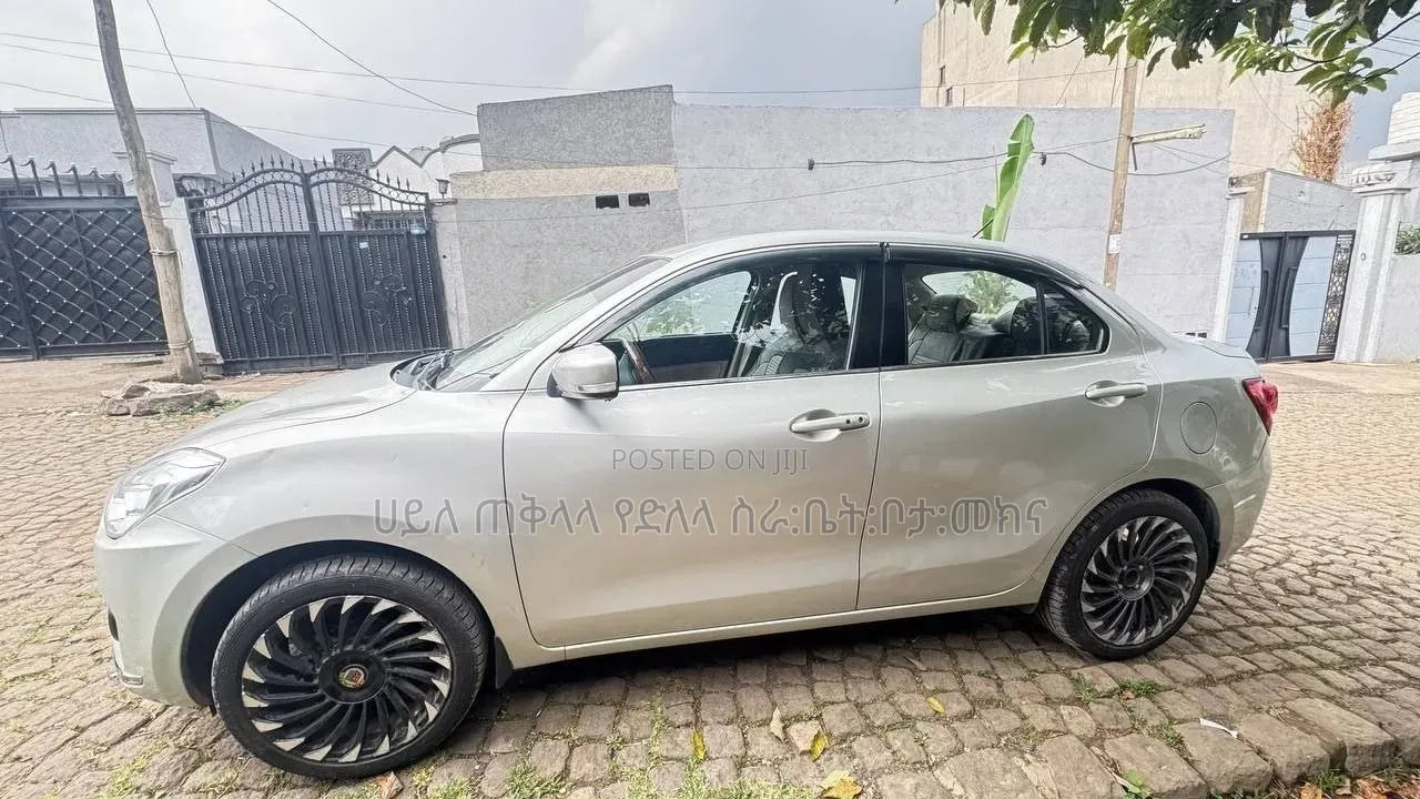 Suzuki Dzire 2020 Off white