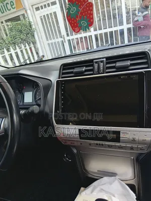Toyota Land Cruiser Prado 2019 Gray