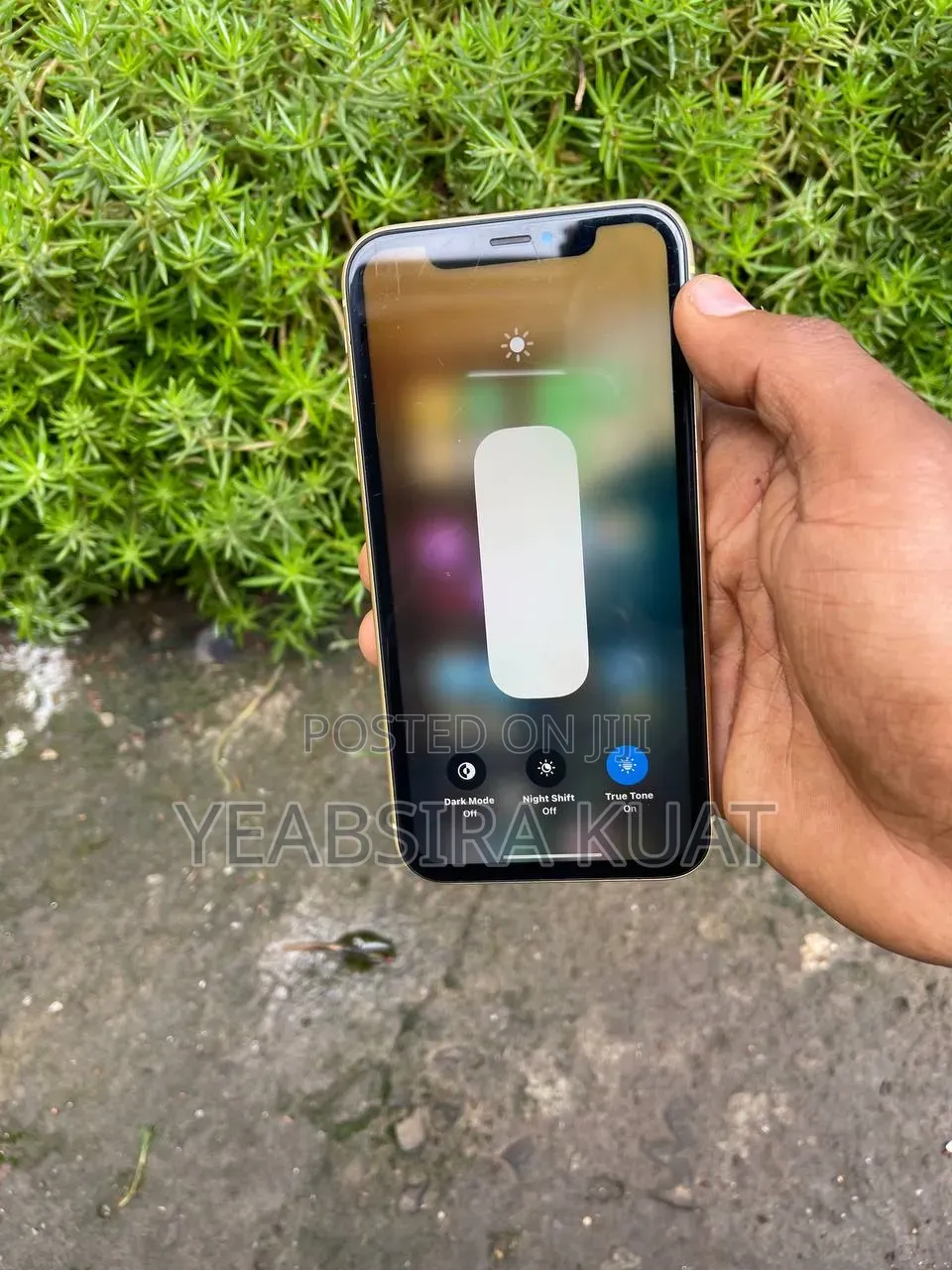 Apple iPhone XR 64 GB Yellow