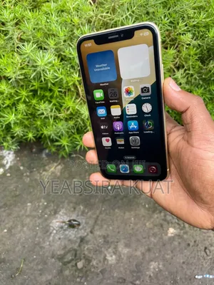 Apple iPhone XR 64 GB Yellow